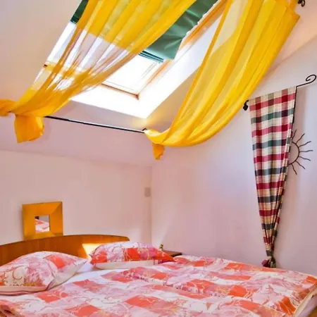 Charming And Sunny Hvar - One Bedroom With Balcony Apartment *